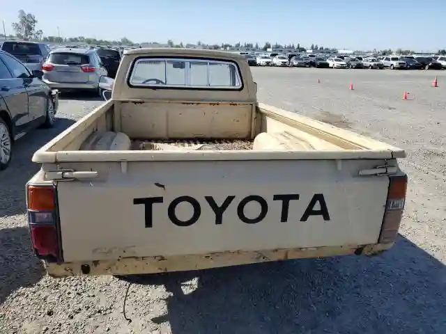 JT4RN44S5B0011266 1981 TOYOTA ALL OTHER-5