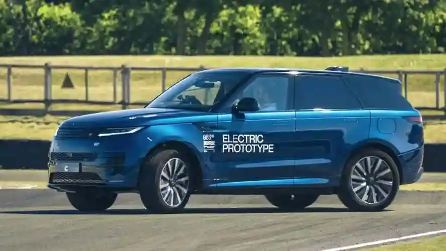 Range Rover Sport Electric: первый взгляд на «тихого» британца