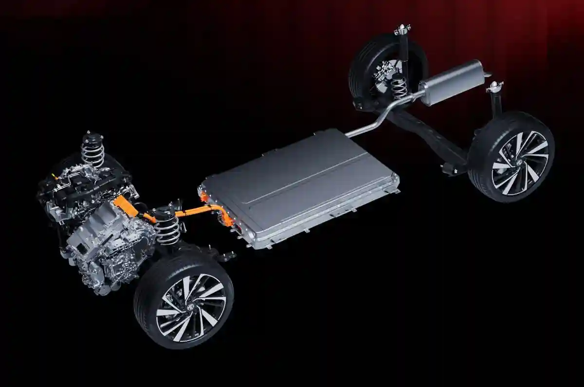 MG переходит на полутвердотельные батареи: что это значит для PHEV и тех, кто смотрит на китайский п