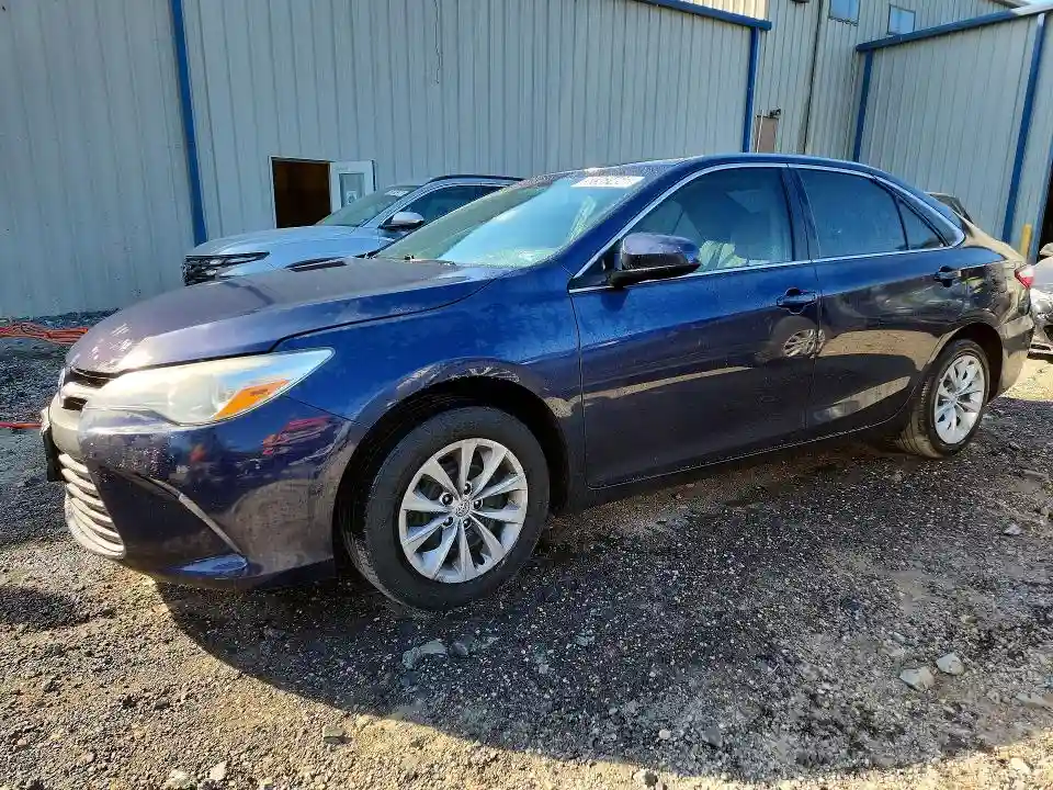 2017 TOYOTA CAMRY